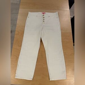 Lilly Pulitzer High Rise White straight Leg Jeans with Gold Buttons
